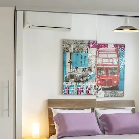 Lejlighed Luxurious Bright & Stylish 2br With Office In Nicosia