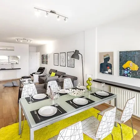 Luxurious Bright & Stylish 2br With Office In * 니코시아